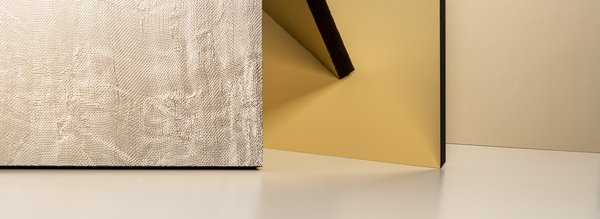 Die Homapal Metals - Elements Kollektion lebt von der Ausdruckskraft des reinen Metalls